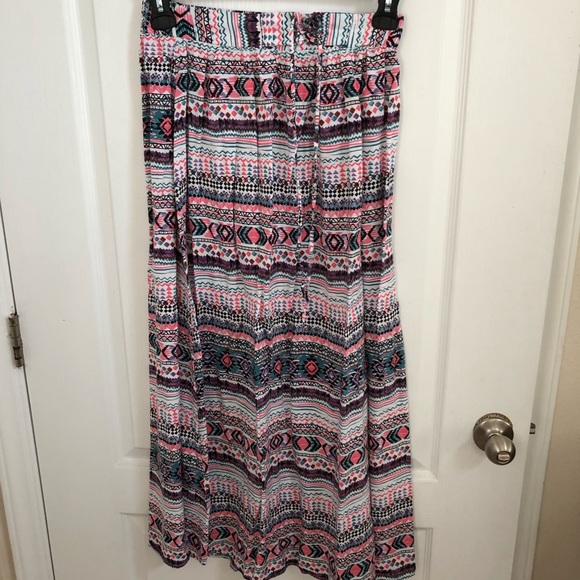 cute aztec maxi skirt! - Picture 1 of 1